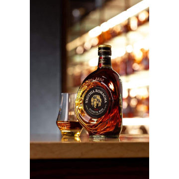 Vecchia Romagna Etichetta Nera Brandy
